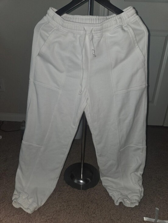 Pants - Women’s White Jogger Sweatpants – Relaxed Fit